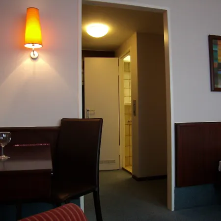 Sorat Hotel Berlin-2