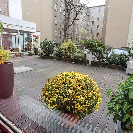 Sorat Hotel Berlin-2